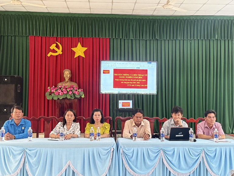 Cô Tô tổ chức truyền thông và và đối thoại về giảm nghèo năm 2024