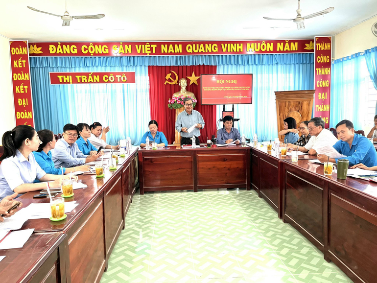 Cô Tô Hội nghị Ban chấp hành Đảng bộ mở rộng đánh giá tình hình Nghị quyết Đảng bộ tháng 02, phương hướng nhiệm vụ tháng 03 năm 2024